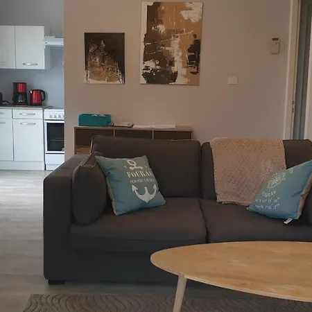 Le Petit Paradis En Bord De Mer Les Bains Apartment Fouras