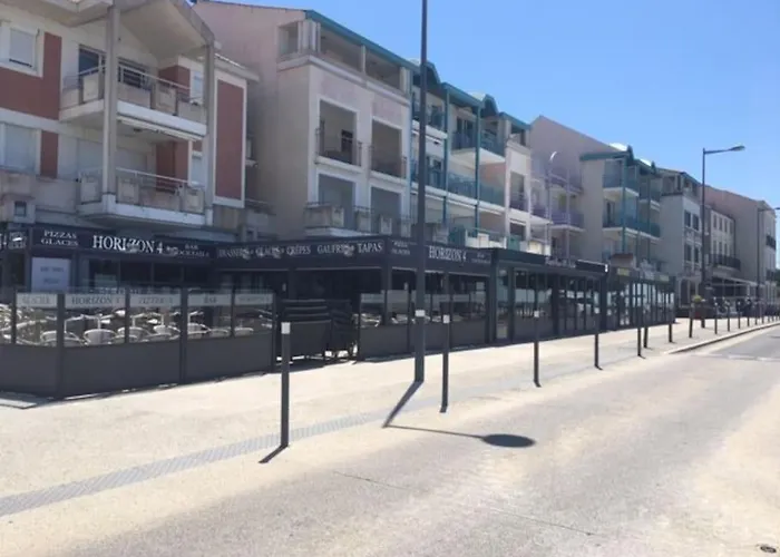 Le Petit Paradis En Bord De Mer Les Bains Apartmán